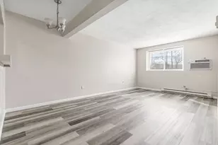 27 Willis St, Framingham, MA 01702 - Photo 1