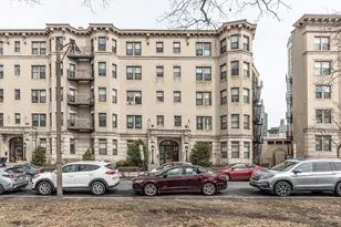 60 Charlesgate E, Boston, MA 02215 - Photo 21