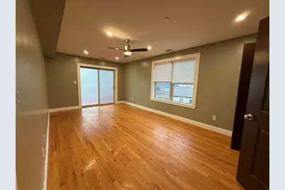 31 Humphreys St #3, Boston, MA 02125 - Photo 9