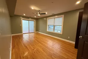 31 Humphreys St, Boston, MA 02125 - Photo 9