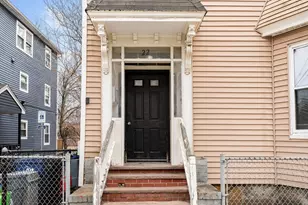 22 Chestnut Ave, Boston, MA 02130 - Photo 3