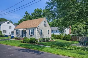 36 Bonad Rd, Boston, MA 02132 - Photo 3