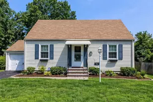 36 Bonad Rd, Boston, MA 02132 - Photo 1