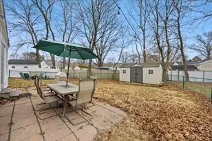 27 Suffolk Rd, Sharon, MA 02067 - Photo 7