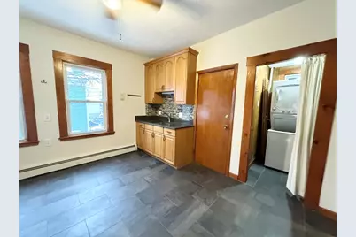 28 Willow St #2, Cambridge, MA 02141 - Photo 3