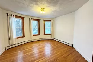 28 Willow St, Cambridge, MA 02141 - Photo 11