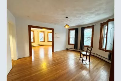 28 Willow St #2, Cambridge, MA 02141 - Photo 5