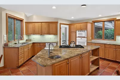 320 Long Pond Rd, Barnstable, MA 02648 - Photo 15