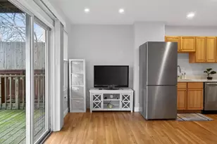 116 Trenton St, Boston, MA 02128 - Photo 11