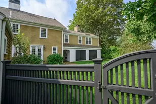 233 Washington St, Hanover, MA 02339 - Photo 31