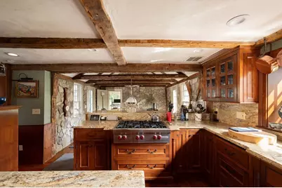 233 Washington St, Hanover, MA 02339 - Photo 9