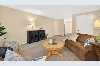 420 Main Street #21, Agawam, MA 01001 - Photo 11