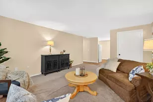 420 Main St, Agawam, MA 01001 - Photo 11