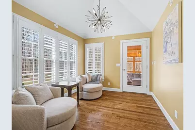 7 S Barn Rd, Hopkinton, MA 01748 - Photo 11