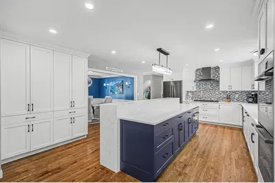 7 S Barn Rd, Hopkinton, MA 01748 - Photo 5