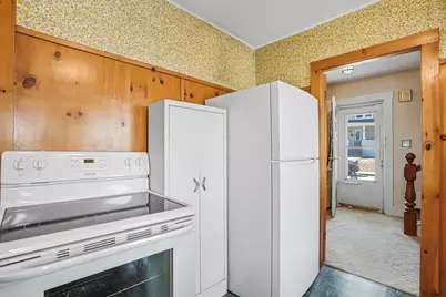 41 Grant St, Milford, MA 01757 - Photo 19