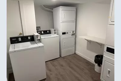 24 Linden St, Medford, MA 02155 - Photo 9