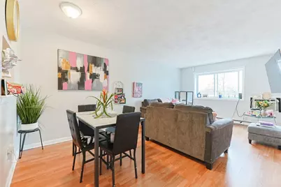 27 Willis St #18, Framingham, MA 01702 - Photo 1