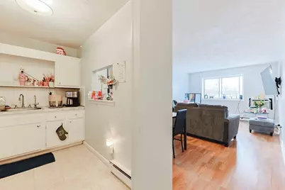 27 Willis St #18, Framingham, MA 01702 - Photo 9