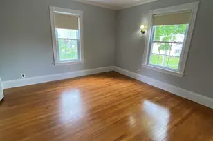 12 Avon St, Reading, MA 01867 - Photo 19