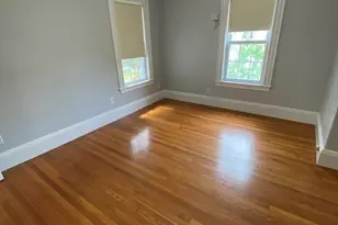 12 Avon St, Reading, MA 01867 - Photo 17