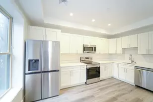 424 Marlborough St, Boston, MA 02116 - Photo 5