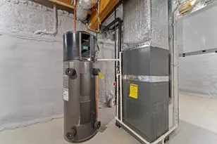 29 Thornton St, Mendon, MA 01756 - Photo 39