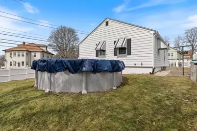 325 E Haverhill St, Lawrence, MA 01841 - Photo 29