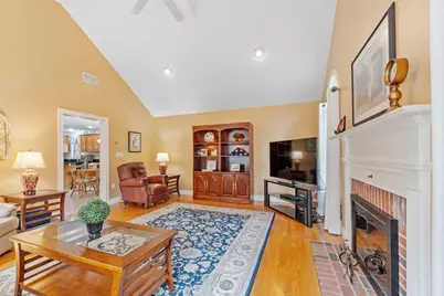 50 Arrowwood St, Methuen, MA 01844 - Photo 7