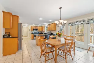 50 Arrowwood St, Methuen, MA 01844 - Photo 9