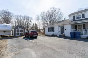 2 Monson Rd, Wales, MA 01081 - Photo 7