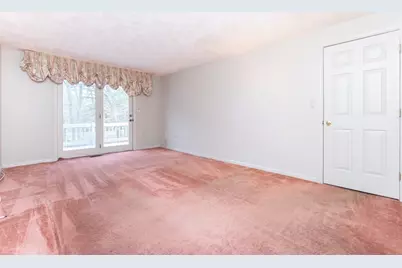 3906 Woodbridge Rd #3906, Peabody, MA 01960 - Photo 5