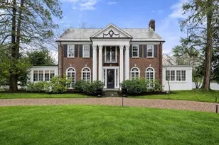 5 Hammond St, Newton, MA 02467 - Photo 1