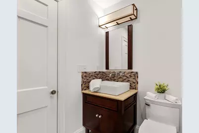 5 Hammond St, Newton, MA 02467 - Photo 23