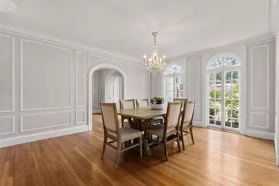 5 Hammond St, Newton, MA 02467 - Photo 11