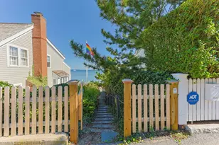 28 Commercial St, Provincetown, MA 02657 - Photo 39