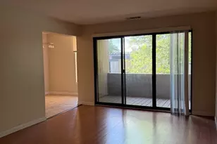 70 Shrewsbury Green Dr, Shrewsbury, MA 01545 - Photo 3