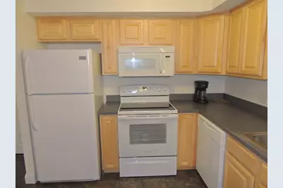 27 Greenleaves Drive #709, Amherst, MA 01002 - Photo 7