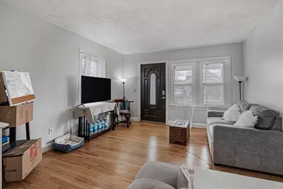 74 Kensington St, Agawam, MA 01030 - Photo 7