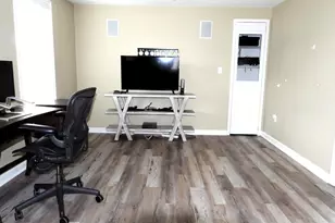 239 Bellevue Ave, Brockton, MA 02302 - Photo 11