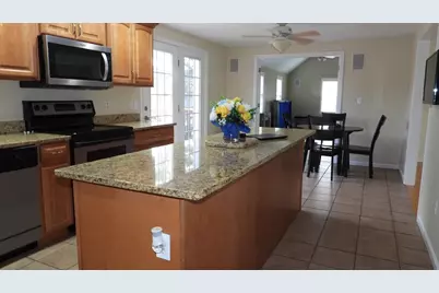 239 Bellevue Ave, Brockton, MA 02302 - Photo 7