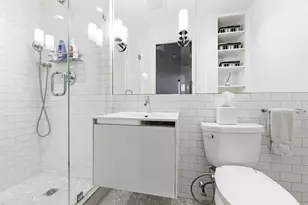 22 Joy St, Boston, MA 02114 - Photo 31