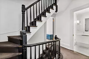 22 Joy St, Boston, MA 02114 - Photo 27