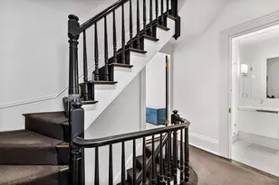 22 Joy St, Boston, MA 02114 - Photo 27