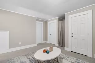 221 East St, Chicopee, MA 01020 - Photo 27