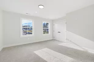 673 Pleasant St, Leicester, MA 01524 - Photo 33