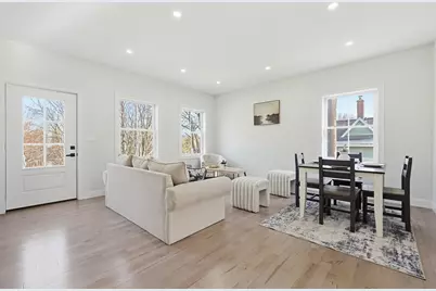 673 Pleasant Street, Leicester, MA 01524 - Photo 15