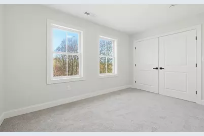 673 Pleasant Street, Leicester, MA 01524 - Photo 31