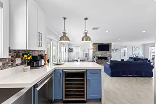 308 Ocean St, Marshfield, MA 02051 - Photo 7