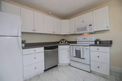 8-A Mayberry Dr #1, Westborough, MA 01581 - Photo 7